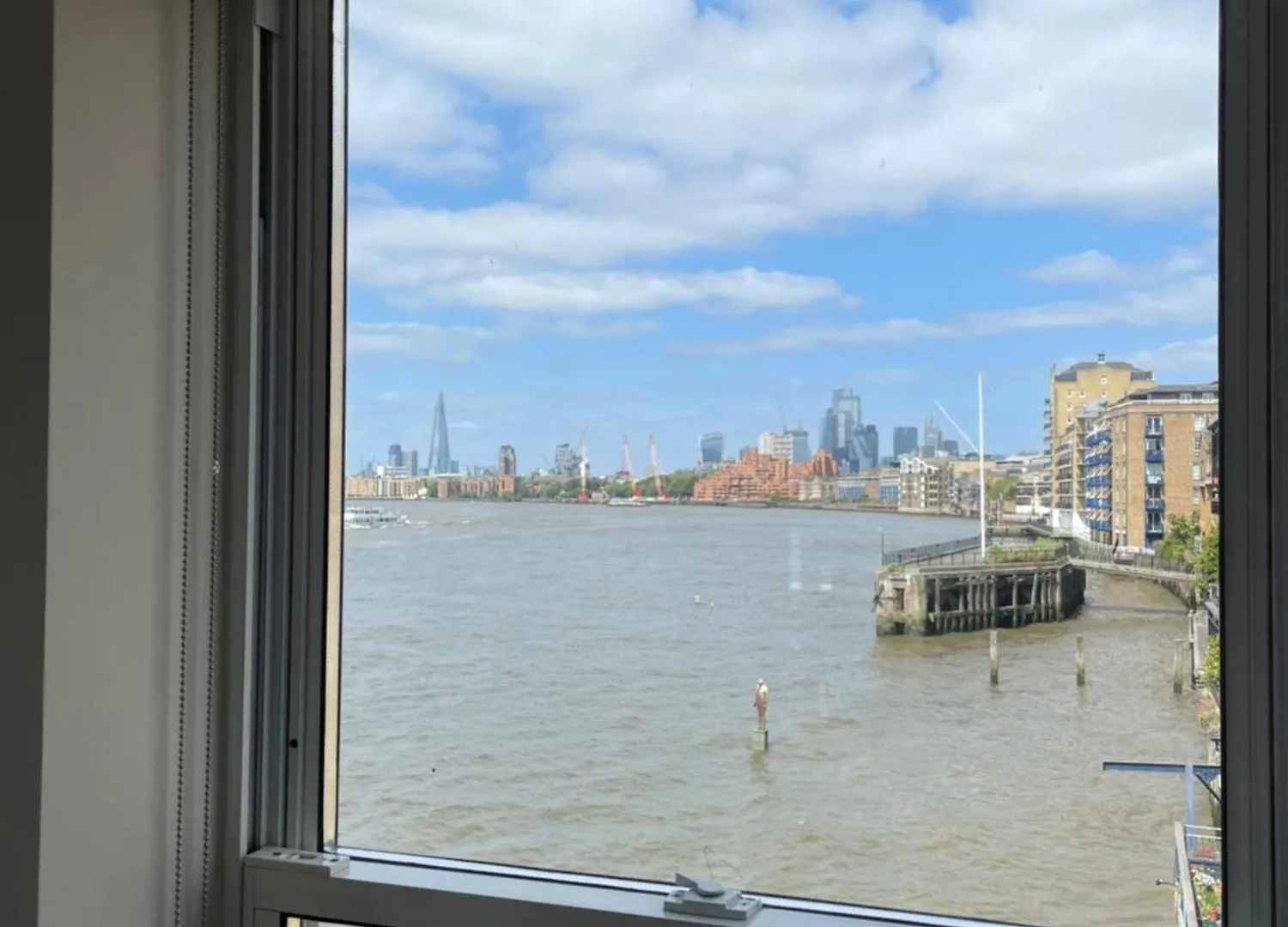 Private Riverside Bedroom In Limehouse, Central London United Kingdom